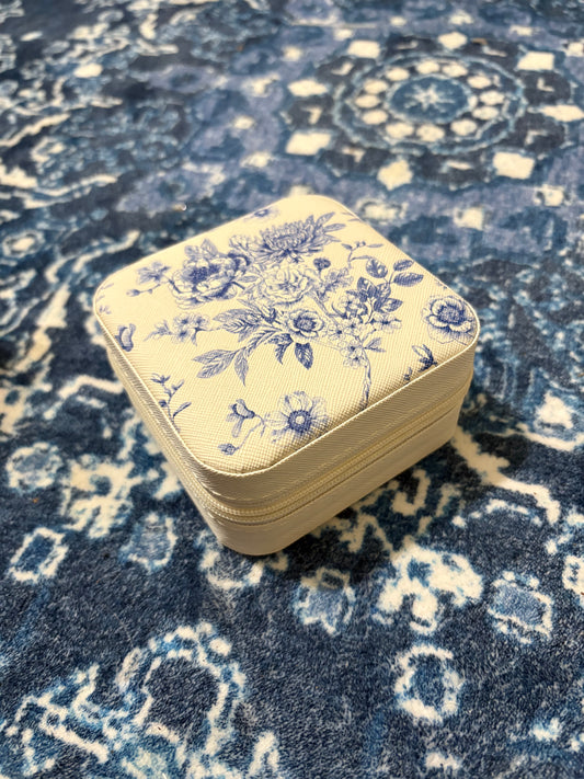Blue Floral Jewelry Case