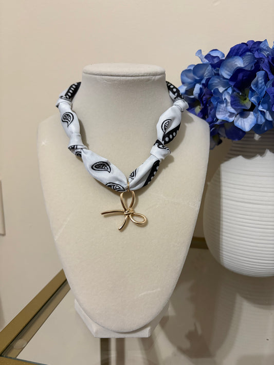 Daphne Scarf Necklace