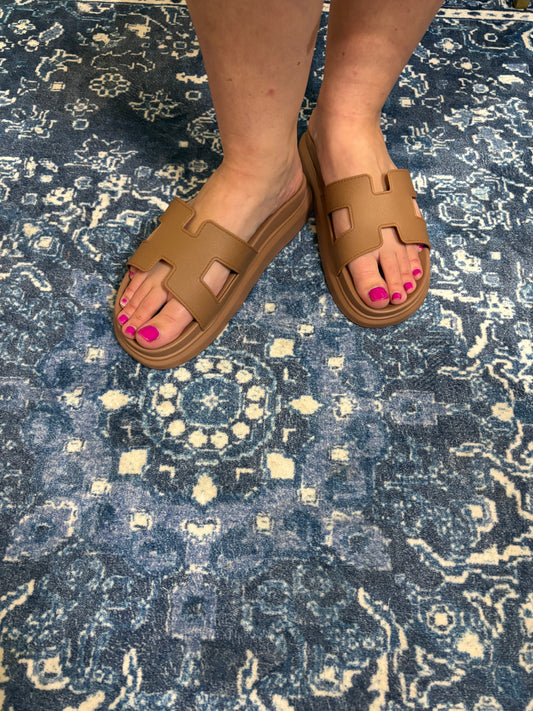The Chestnut Sandals